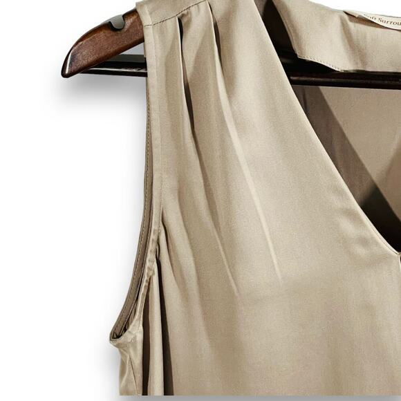 Soft Surroundings Minimalist Draped Sleeveless Beige Blouse Top Small - Picture 6 of 9